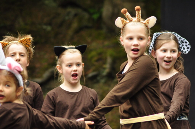 DIE SCHULE DER MAGISCHEN TIERE (Sommer 2024 - Familienstück)